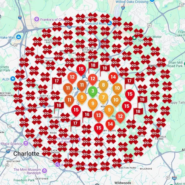 Antes: mapa de posições no Google Maps com quase todos os pontos da cidade em vermelho, fora das 20 primeiras posições.
